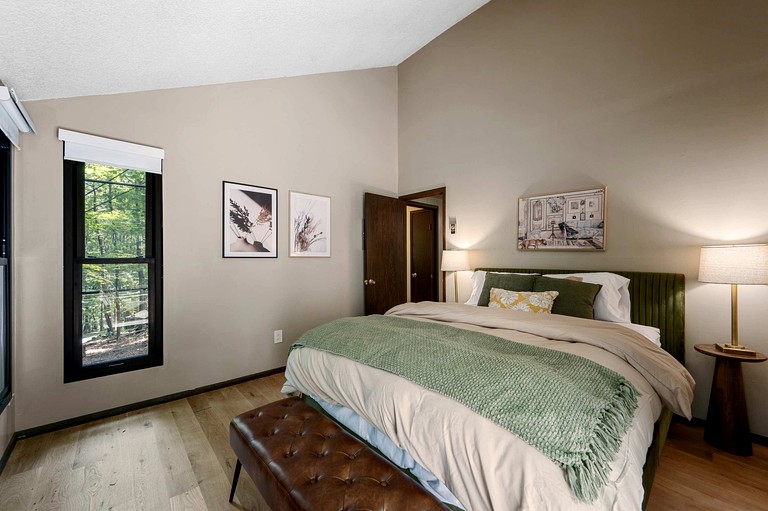 Cabins (United States of America, Hedgesville, West Virginia)