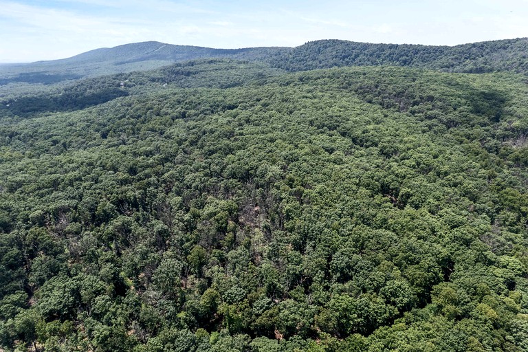 Cabins (United States of America, Hedgesville, West Virginia)