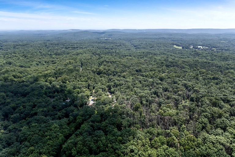 Cabins (United States of America, Hedgesville, West Virginia)