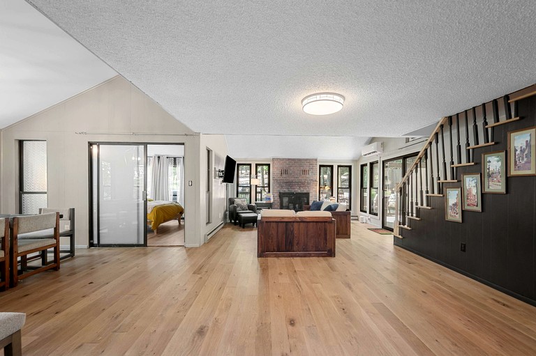 Cabins (United States of America, Hedgesville, West Virginia)