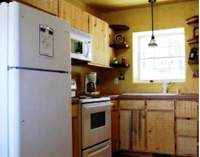 Cabins (Ruidoso, New Mexico, United States)