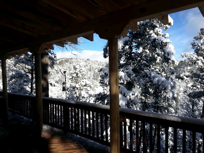 Cabins (Ruidoso, New Mexico, United States)