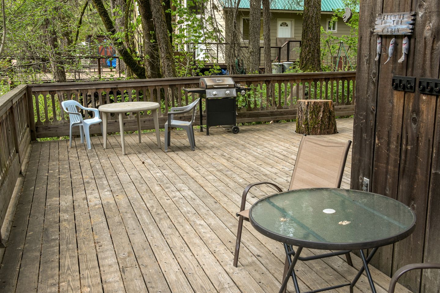 Stunning Cottage with Nice River Sights and Barbecue in Castella, California