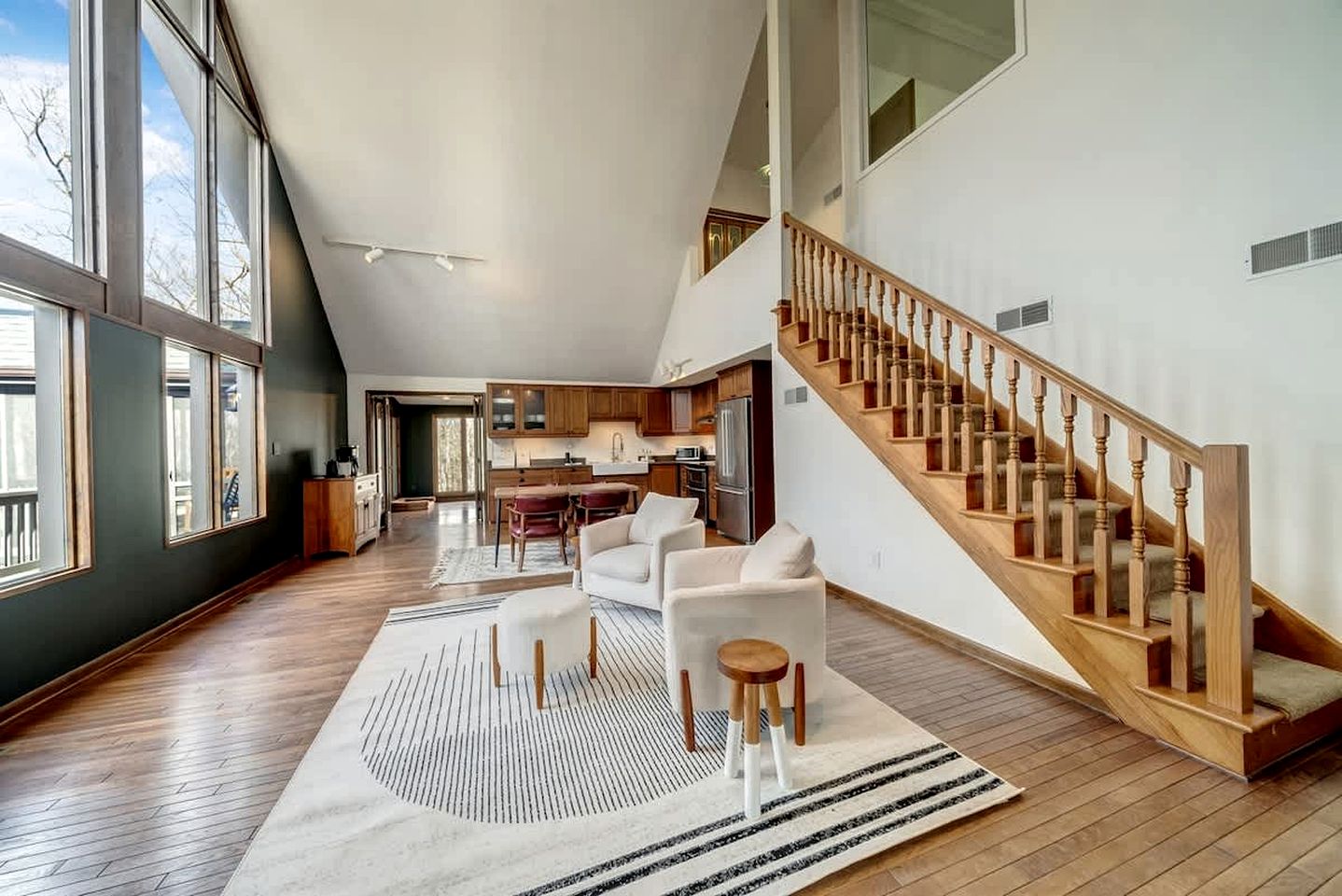 Upscale Cabin with Fire Pit and Pool Access for a Family Trip to Berkeley Springs State Park