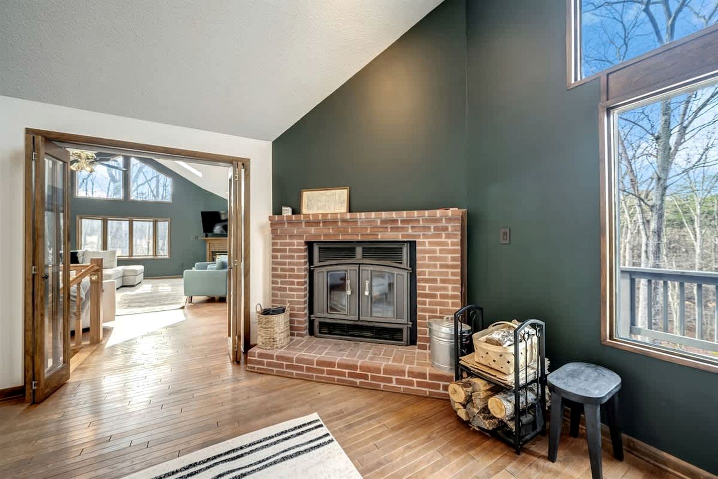 Upscale Cabin with Fire Pit and Pool Access for a Family Trip to Berkeley Springs State Park