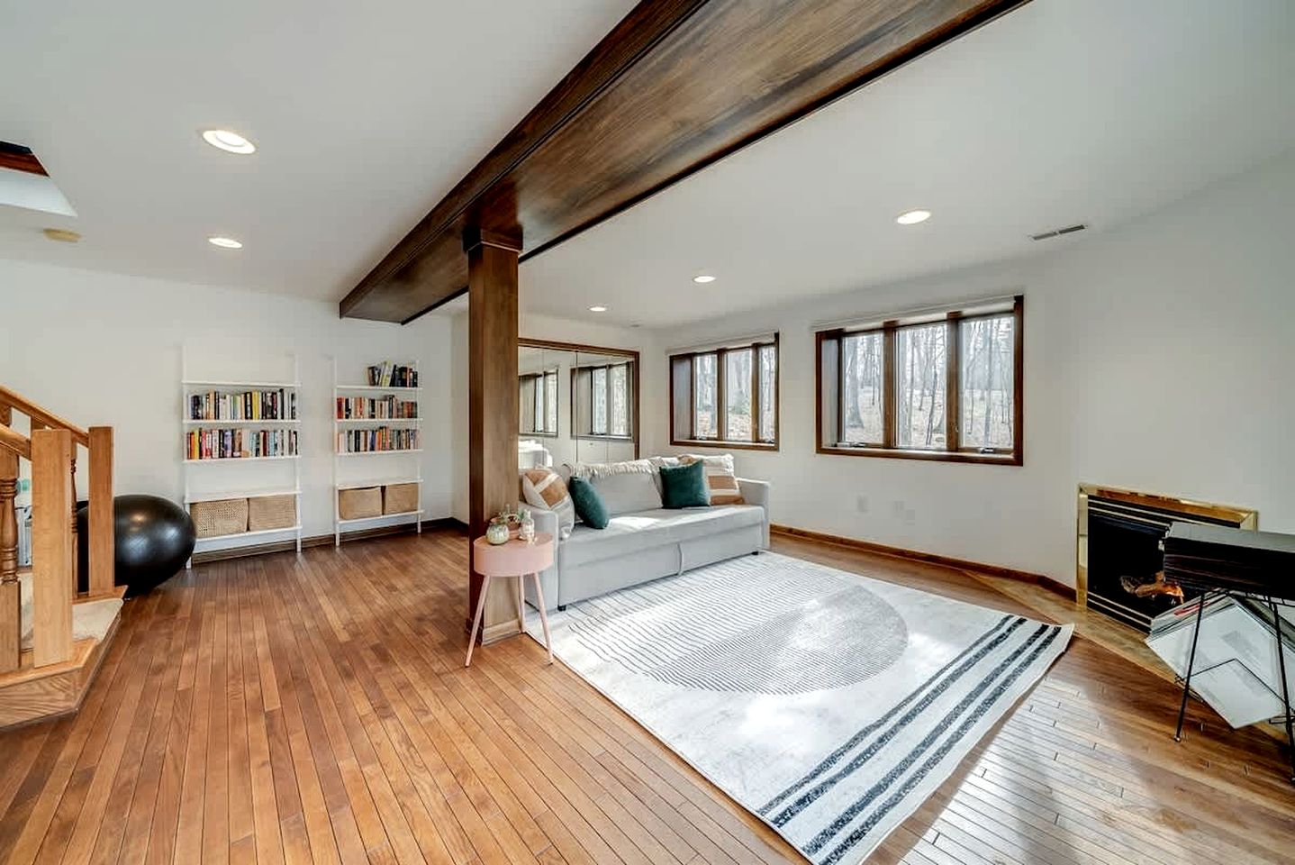 Upscale Cabin with Fire Pit and Pool Access for a Family Trip to Berkeley Springs State Park
