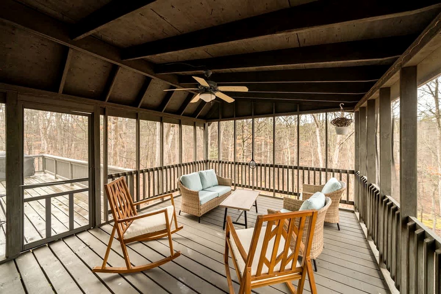 Upscale Cabin with Fire Pit and Pool Access for a Family Trip to Berkeley Springs State Park