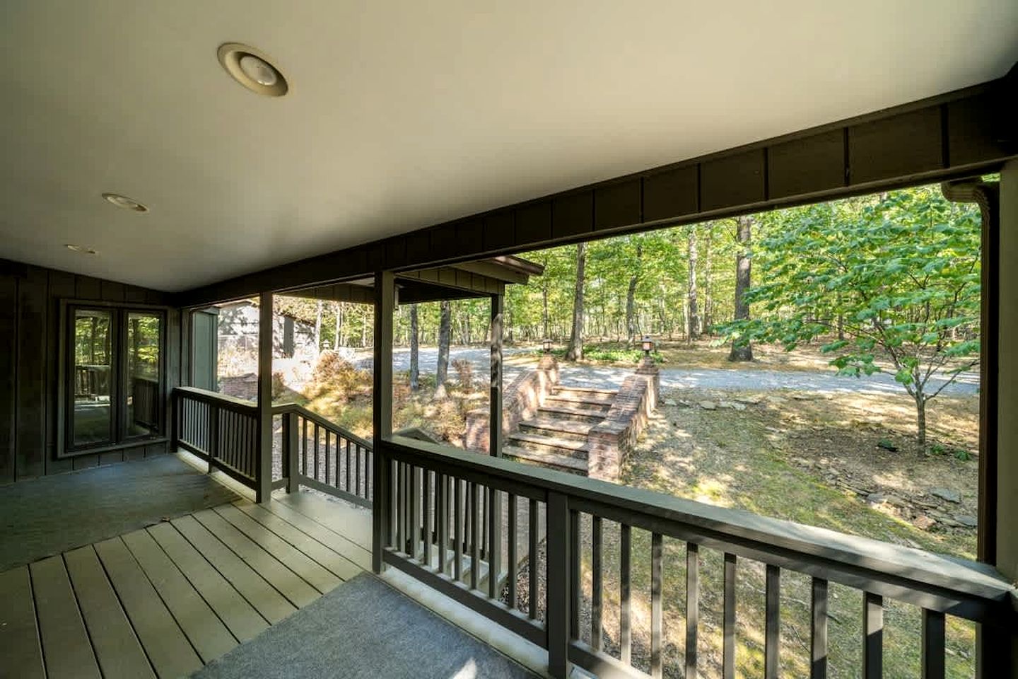 Upscale Cabin with Fire Pit and Pool Access for a Family Trip to Berkeley Springs State Park