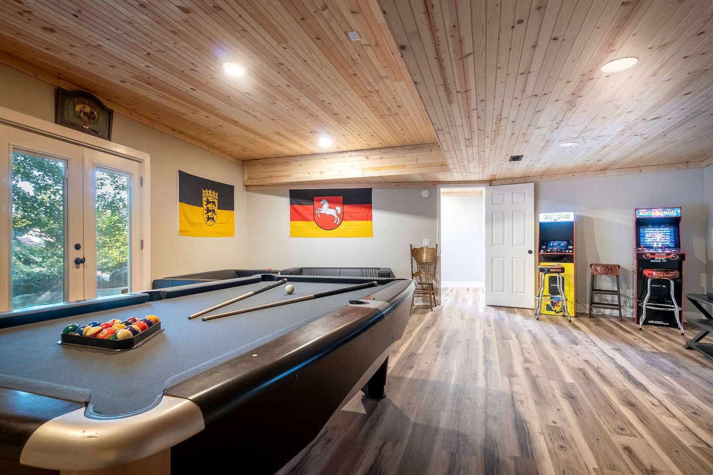 Luxury Mountain Retreat with Hot Tub, Game Room, and Two Scenic Decks in Helen, Georgia