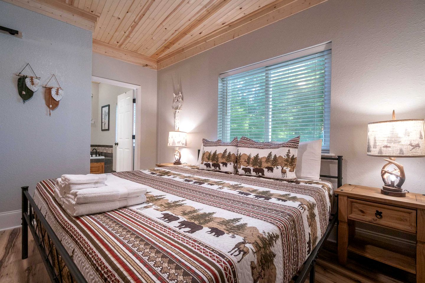 Luxury Mountain Retreat with Hot Tub, Game Room, and Two Scenic Decks in Helen, Georgia