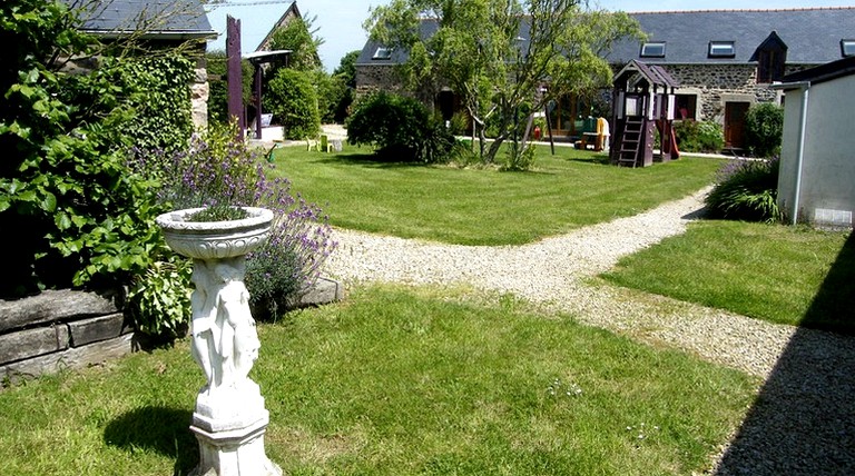 Tented Cabins (Henansal, Brittany, France)