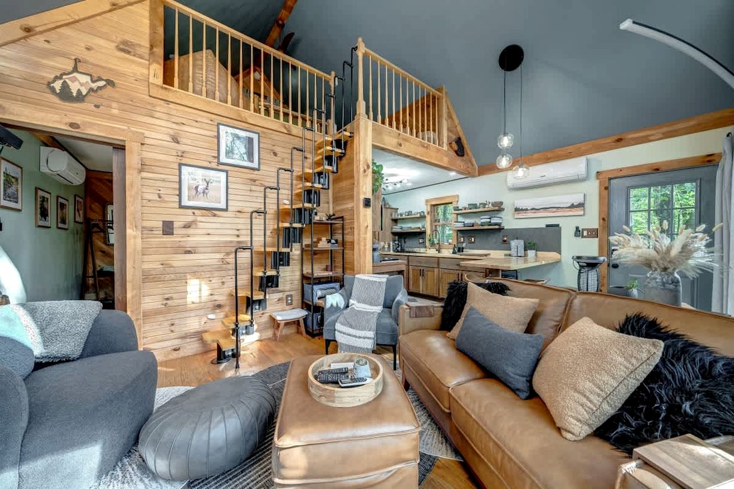 Cozy Cabin with Fire Pit and Games in Paw Paw, West Virginia
