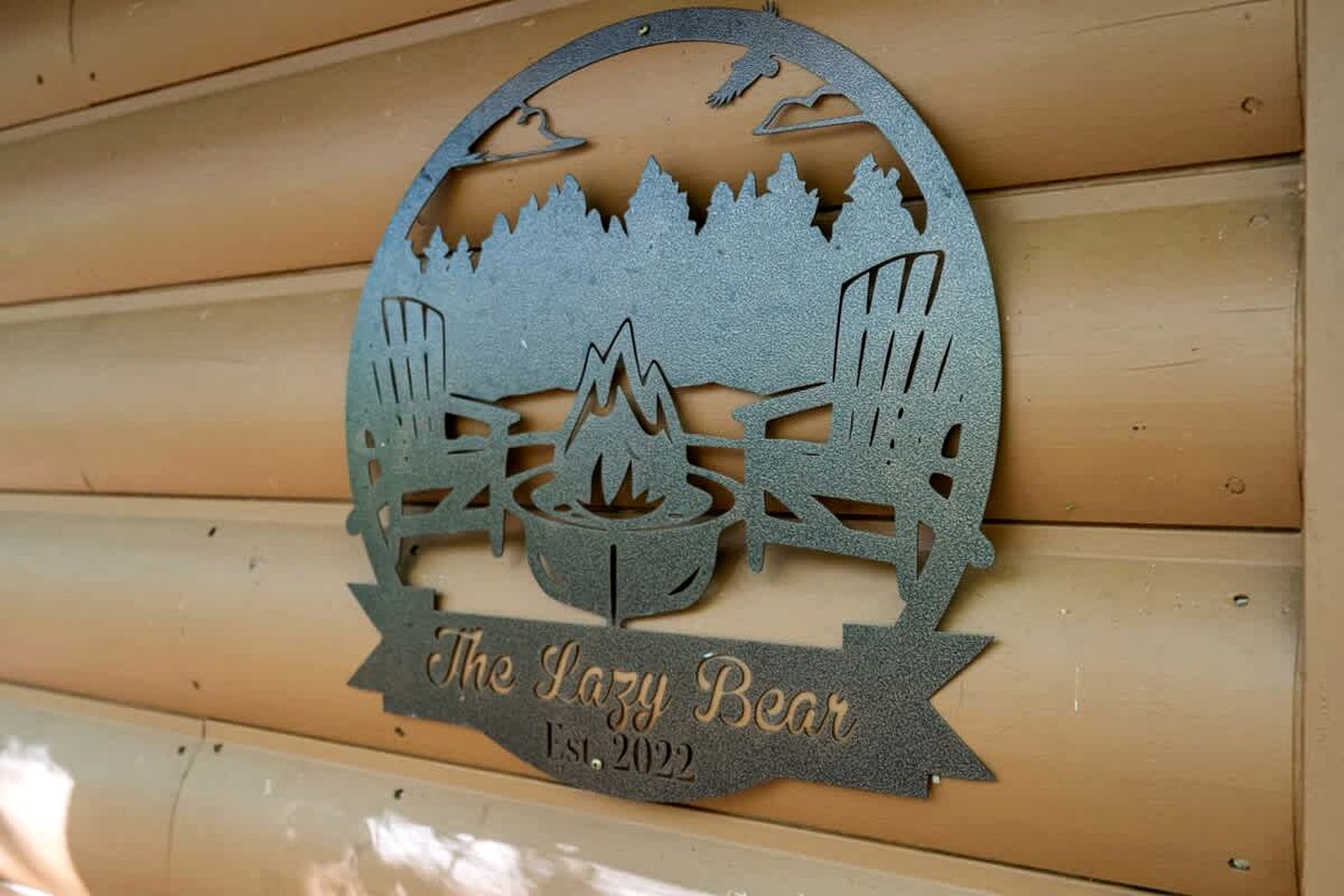 Cozy Cabin with Fire Pit and Games in Paw Paw, West Virginia
