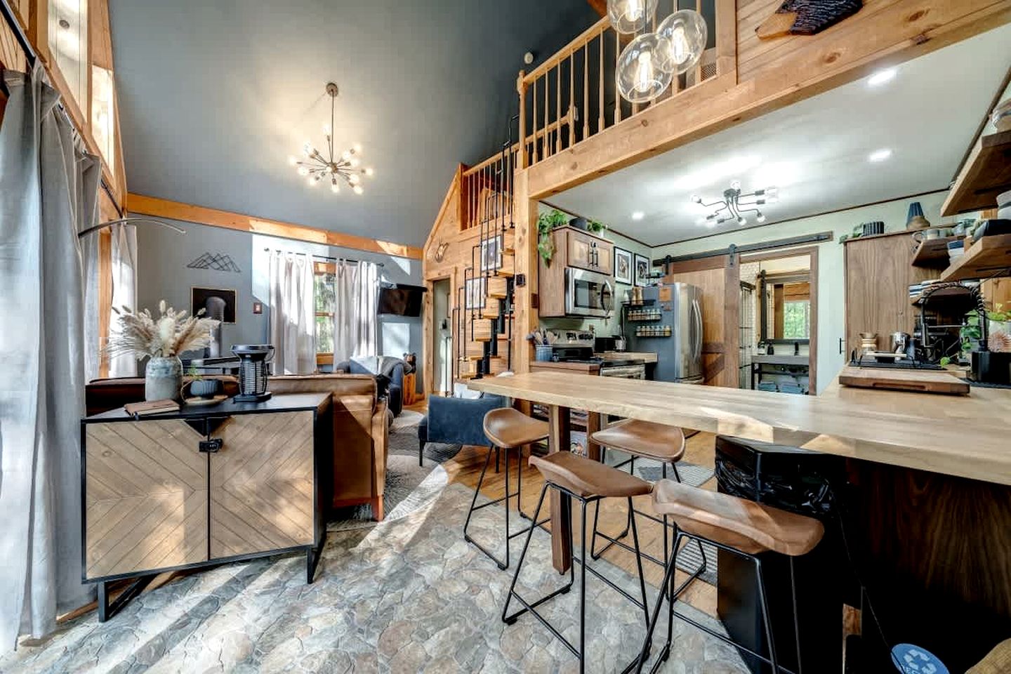 Cozy Cabin with Fire Pit and Games in Paw Paw, West Virginia