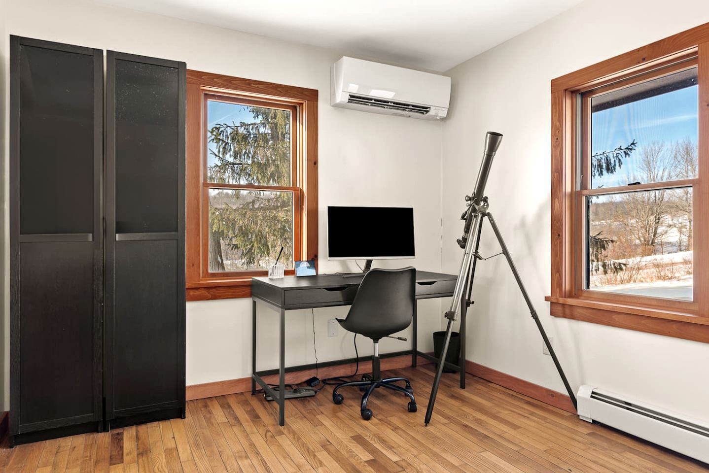 Cozy Dog-Friendly Retreat with Deck, Fire Pit & Starry Nights in Bloomville, New York