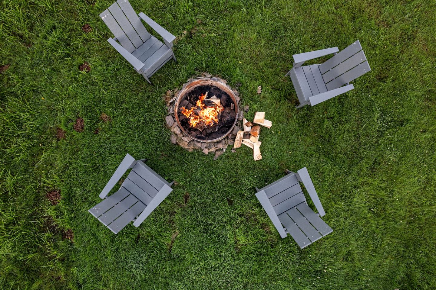 Cozy Dog-Friendly Retreat with Deck, Fire Pit & Starry Nights in Bloomville, New York