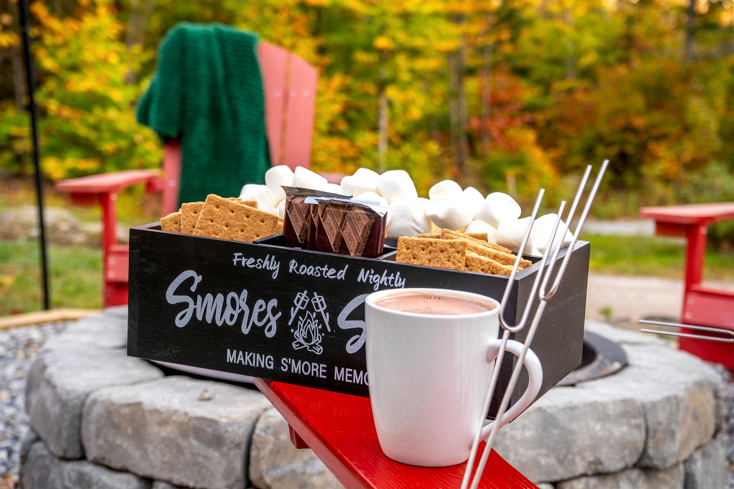 Cozy Woodland Cabin Retreat – Peaceful Escape in Nature in Bethel, Maine