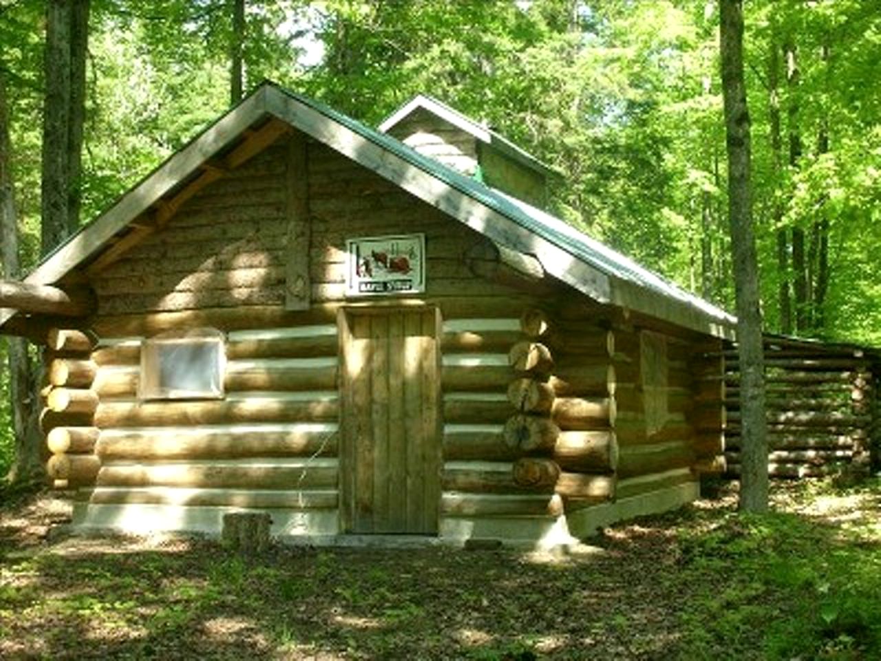 Cabins ( Haliburton, Ontario, Canada)