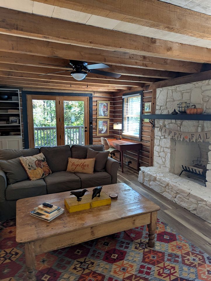 Cozy Mountain Cabin with Fire Pit and Forest Views near Downtown Black Mountain, NC
