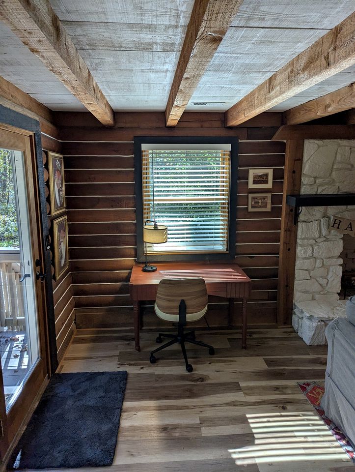 Cozy Mountain Cabin with Fire Pit and Forest Views near Downtown Black Mountain, NC