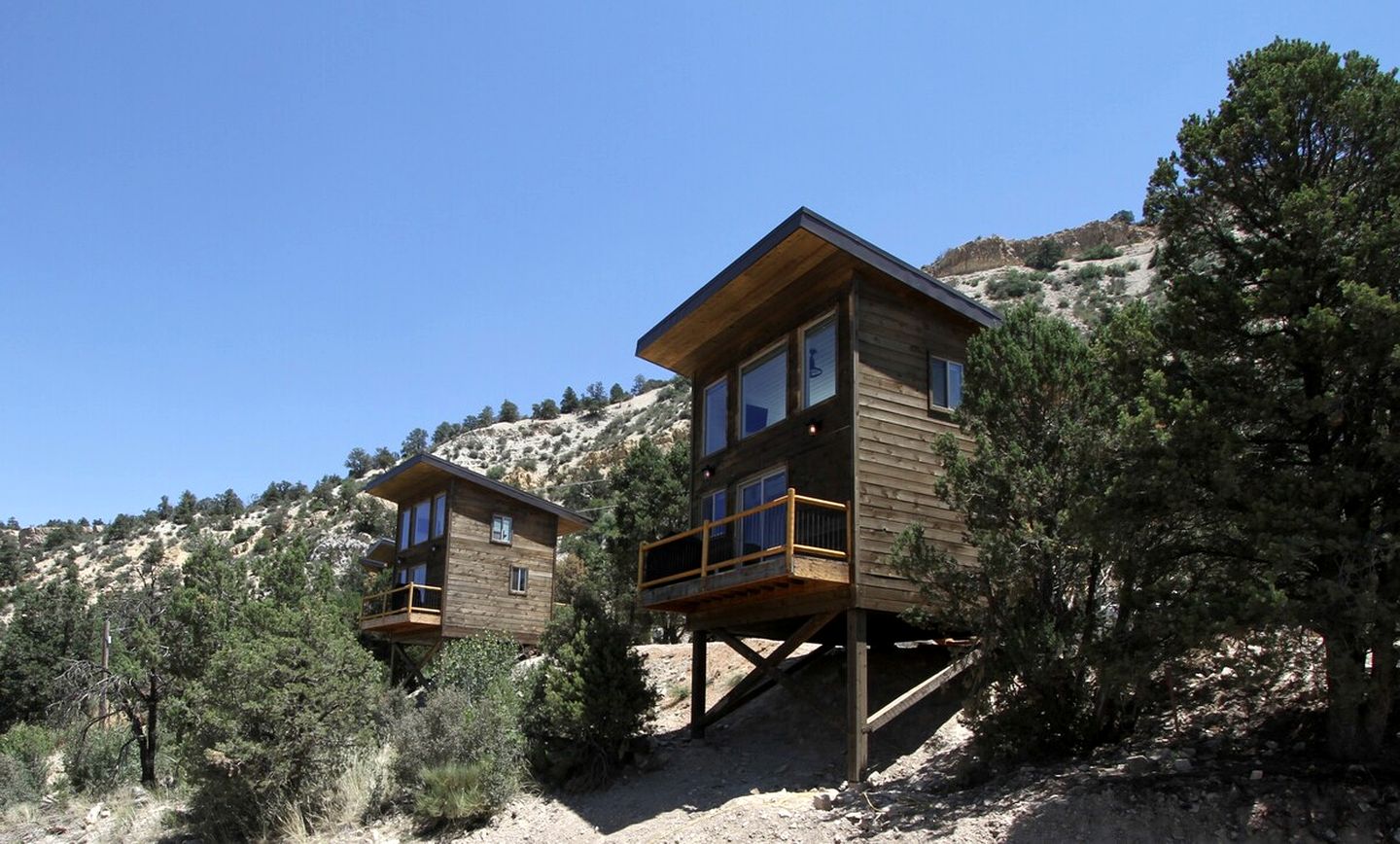 Gorgeous Utah Cabins Ideal for Luxury Camping near Zion National Park