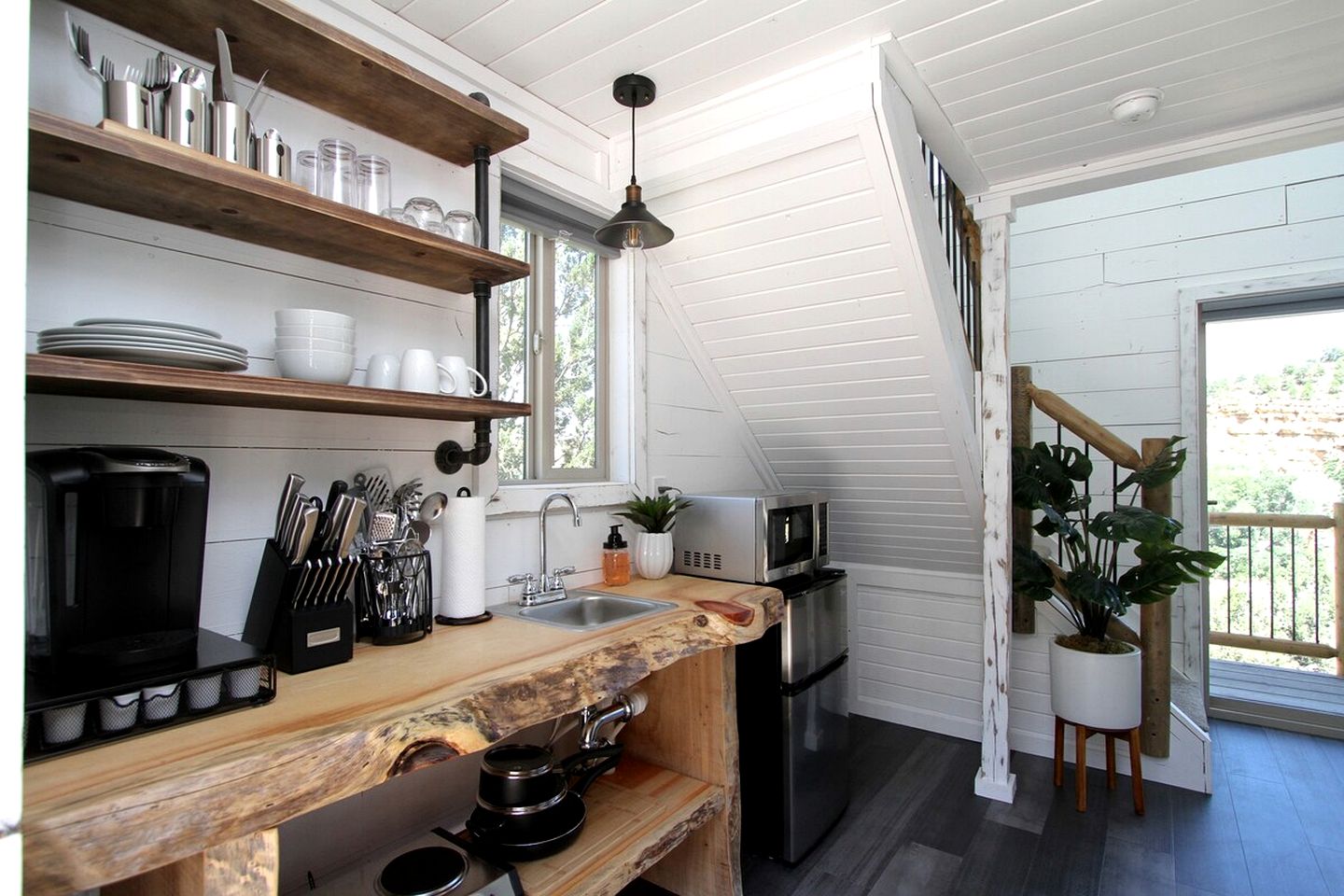 Gorgeous Utah Cabins Ideal for Luxury Camping near Zion National Park