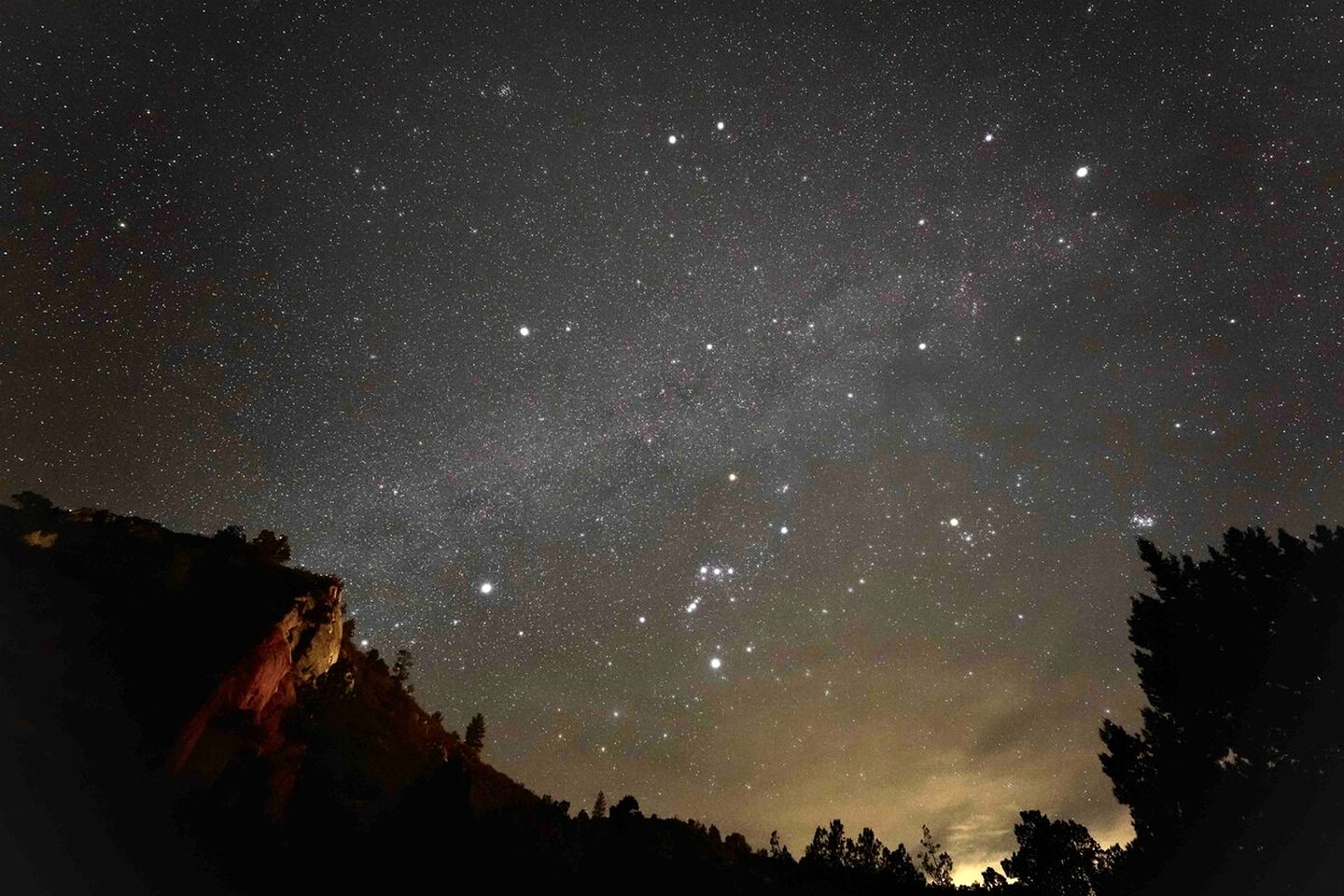 Gorgeous Utah Cabins Ideal for Luxury Camping near Zion National Park