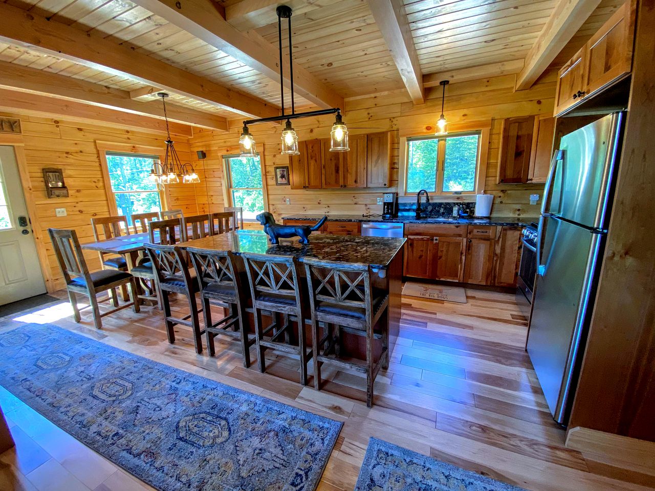 Majestic New Hampshire Log Cabin Rental with Views of Cannon Mountain