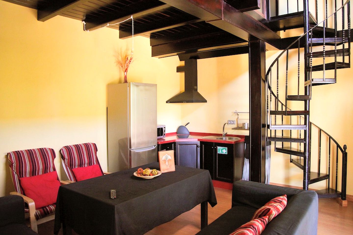 Traditional Villa Rental with On-Site Restaurant and Swimming Pool in Huelva, Spain