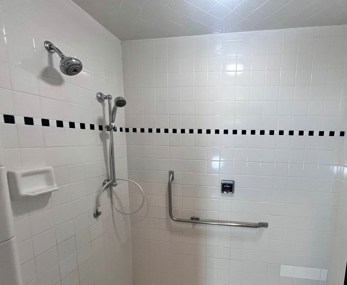 Large Vacation Rental with a Huge Deck near Franklin, Tennessee