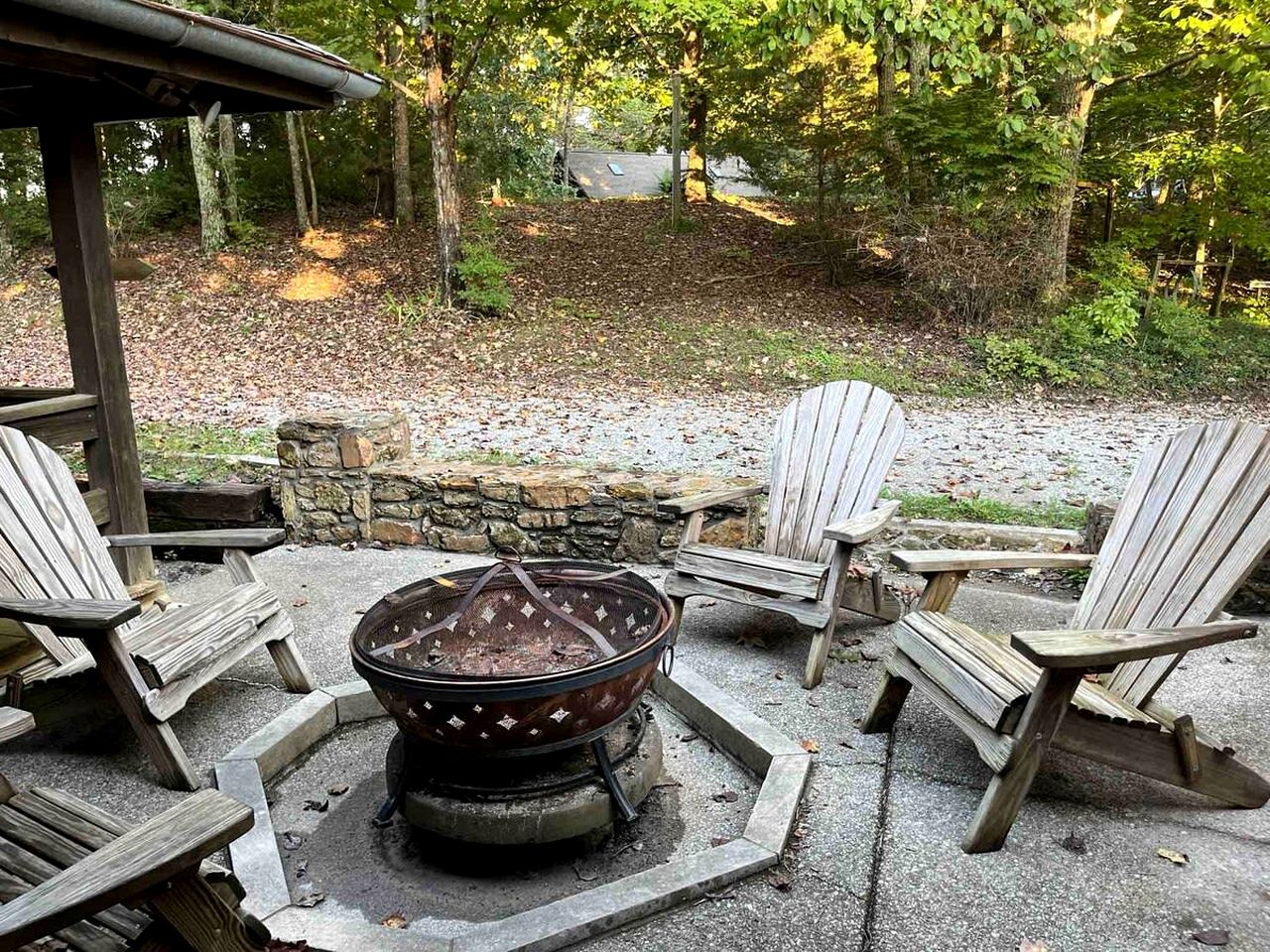 Large Vacation Rental with a Huge Deck near Franklin, Tennessee
