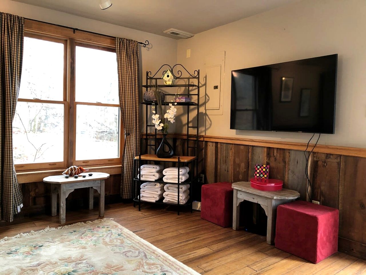 Charming Woodland Cottage near Franklin, Tennessee