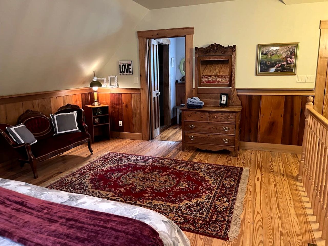 Charming Woodland Cottage near Franklin, Tennessee