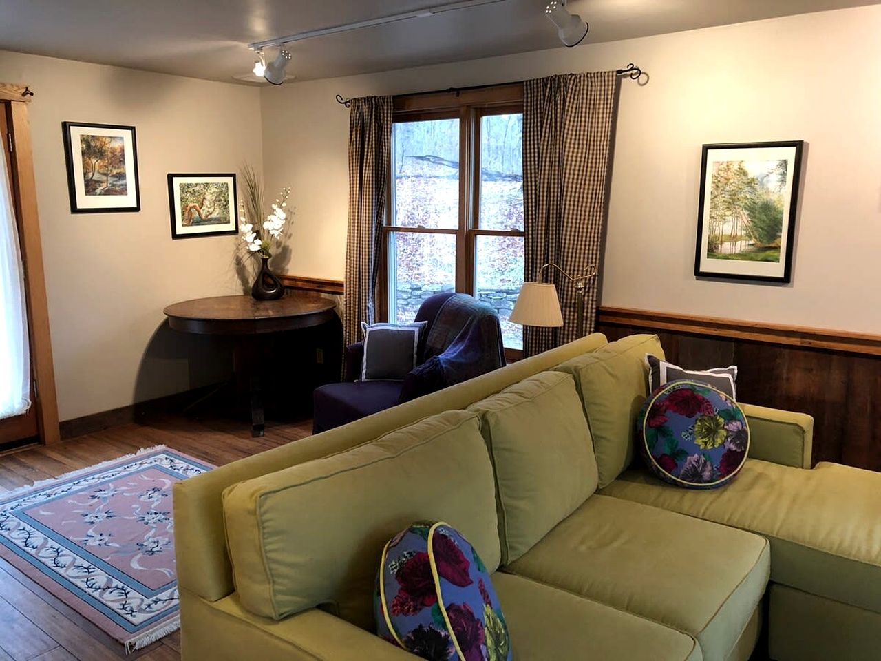 Charming Woodland Cottage near Franklin, Tennessee