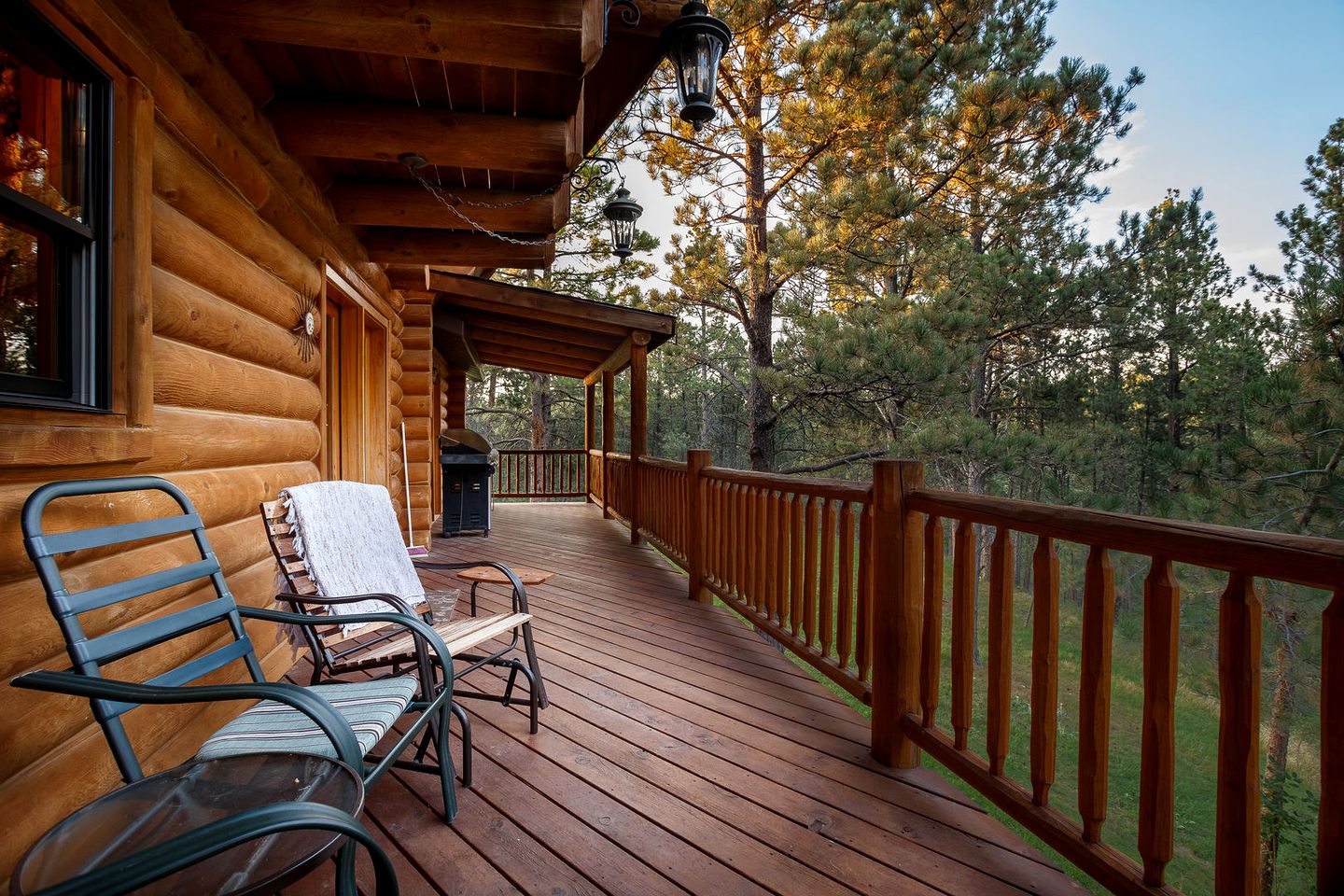 Cabin Rentsl In The Black Hills Of South Dakota