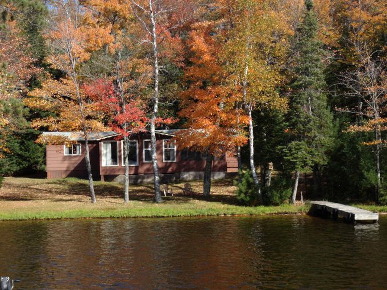 Cozy Lake Cabin with a Sandy Beach and Pontoon Boat in North Wisconsin