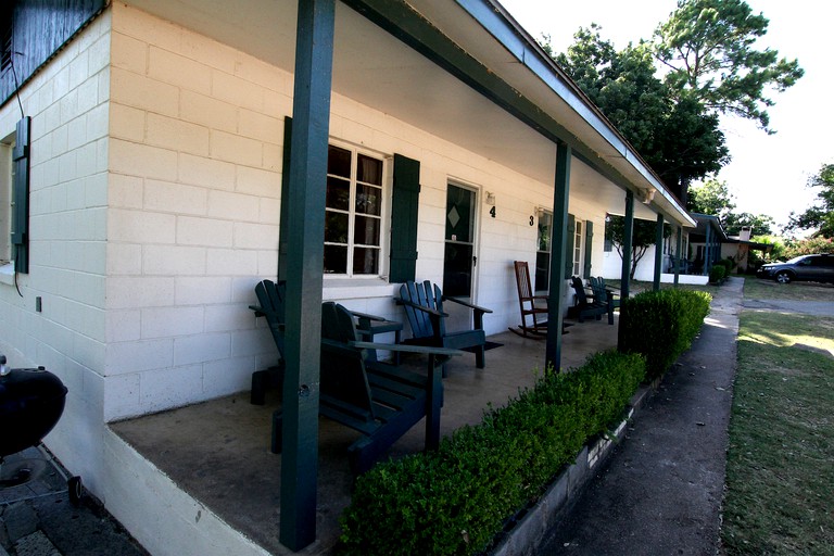 Cabins (Kingsland, Texas, United States)