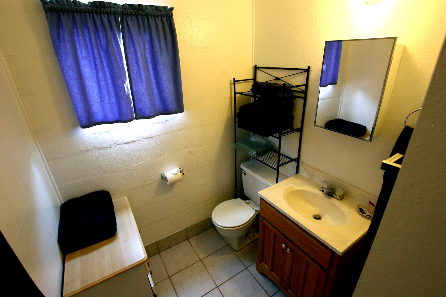 Peaceful Room Rental on Lake Lyndon B. Johnson near Austin, Texas