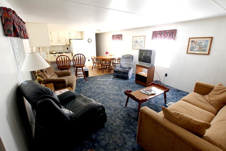 Cabins (Kingsland, Texas, United States)