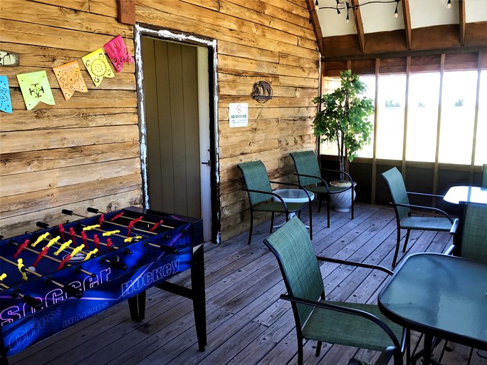 Log Cabins (Center, Colorado, United States)