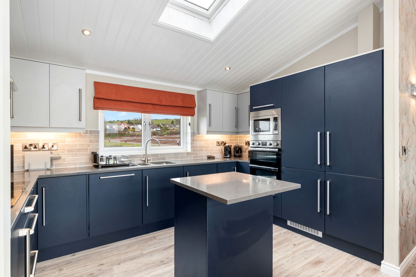 Exclusive Lodge Escape with Hot Tub by Tenby in Pembrokeshire, Wales