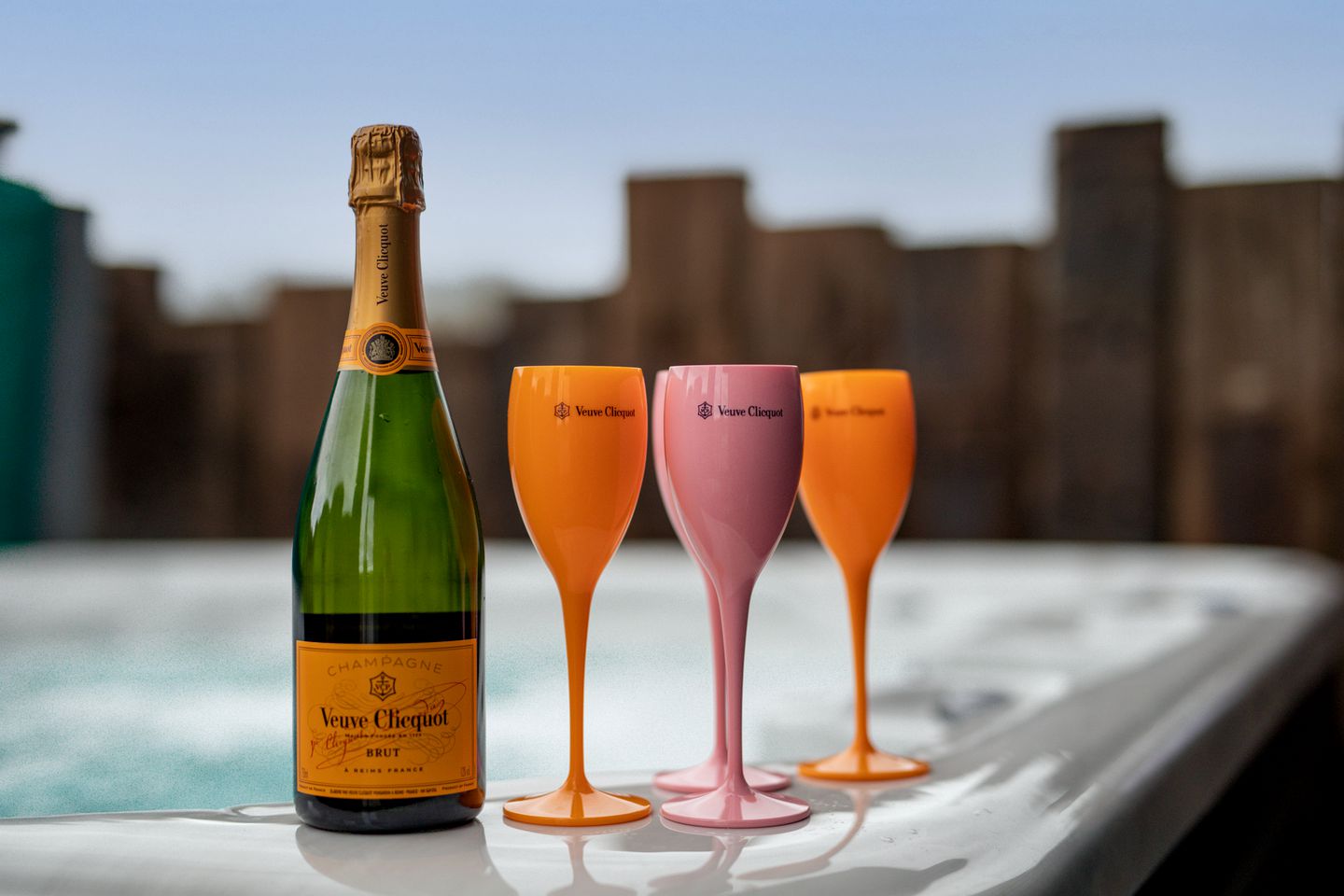 Exclusive Lodge Escape with Hot Tub by Tenby in Pembrokeshire, Wales