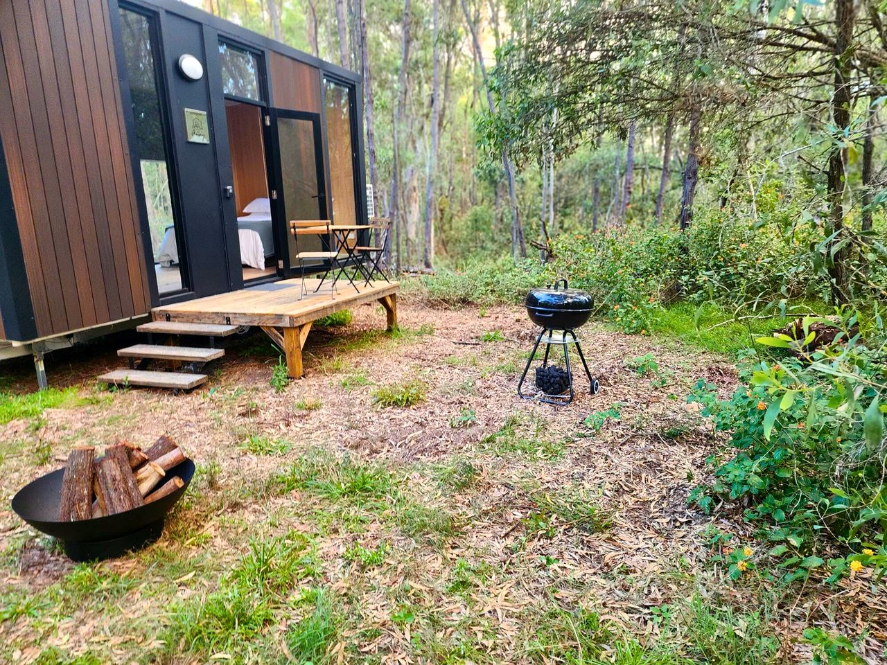 Quirky Tiny House Retreat with Friesian Horses Near Tamborine Mountain, Queensland