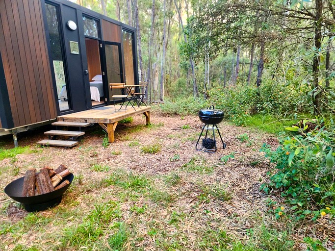 Tiny Houses (Australia, Tamborine Mountain, Queensland)