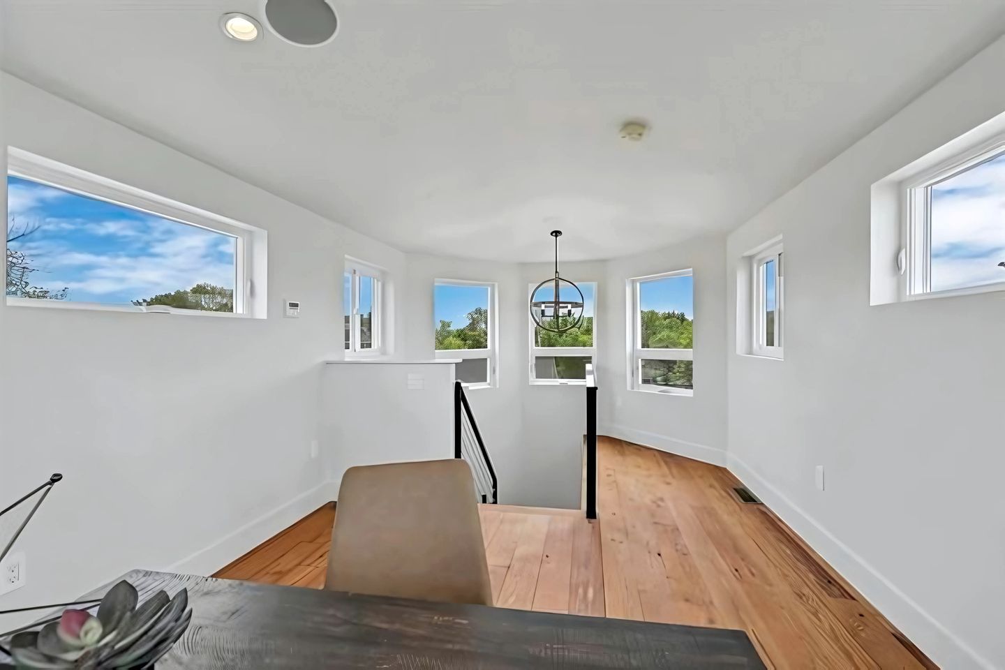 Lakefront Cottage with Nice Sights in Green Bay, Wisconsin