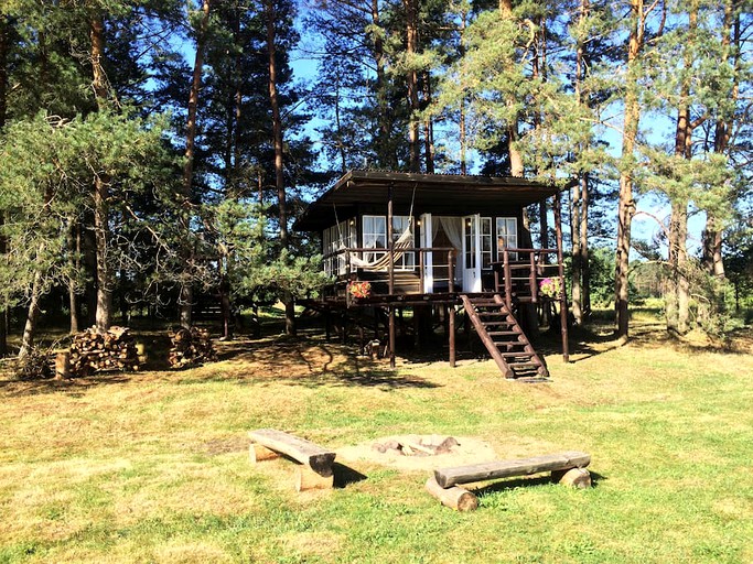 Tree Houses (Varėna, Alytus County, Lithuania)