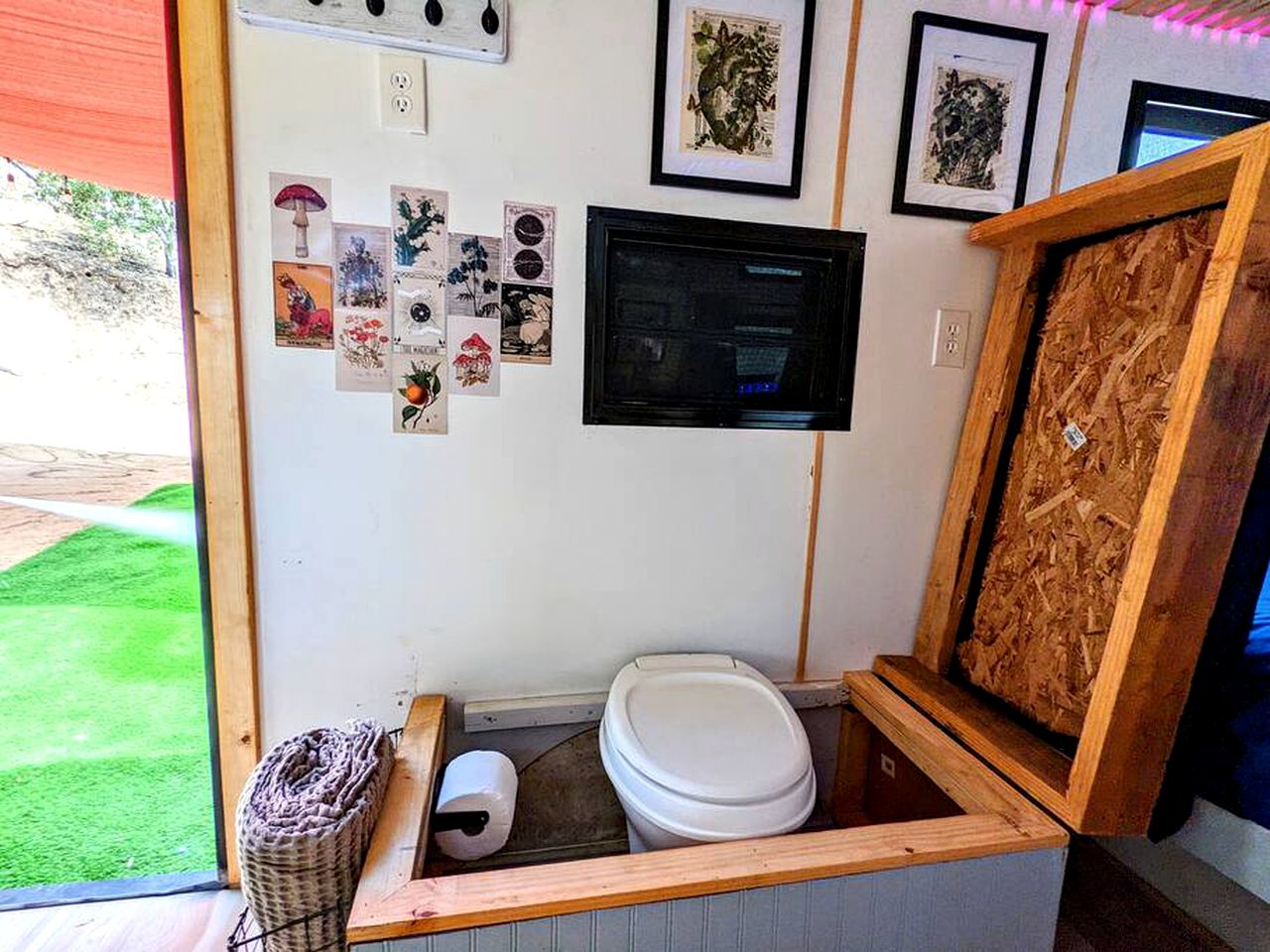 Sunshine Retreat- VCT#2 Glamping in Santa Ysabel, CA