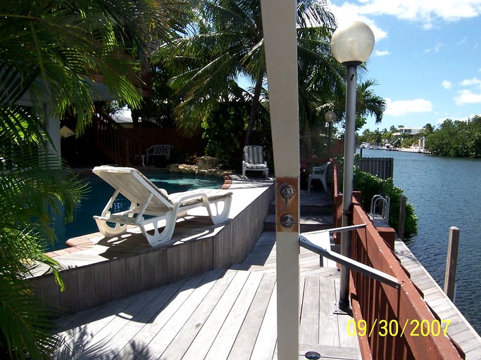 Beach Houses (Islamorada, Florida, United States)