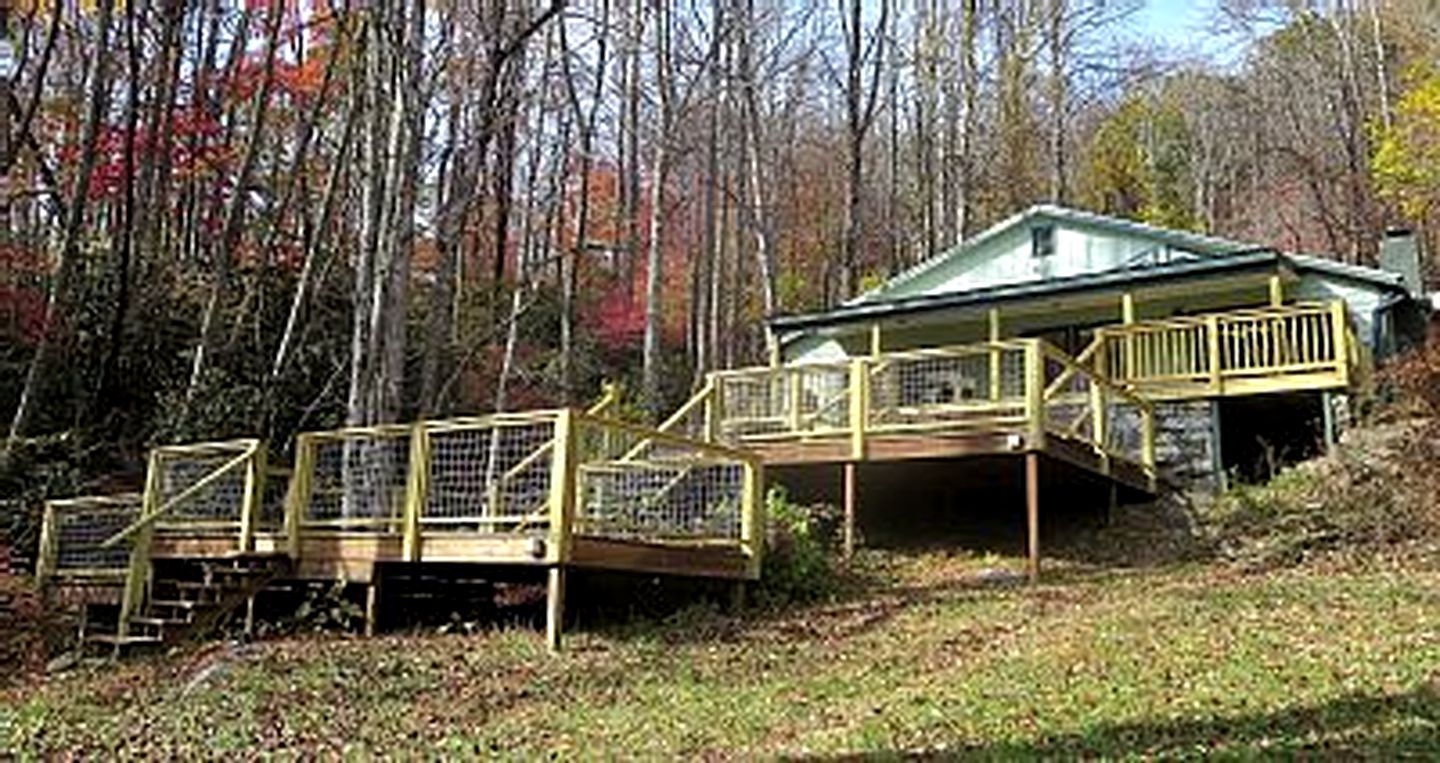 Cottage Rental near Chimney Rock, North Carolina