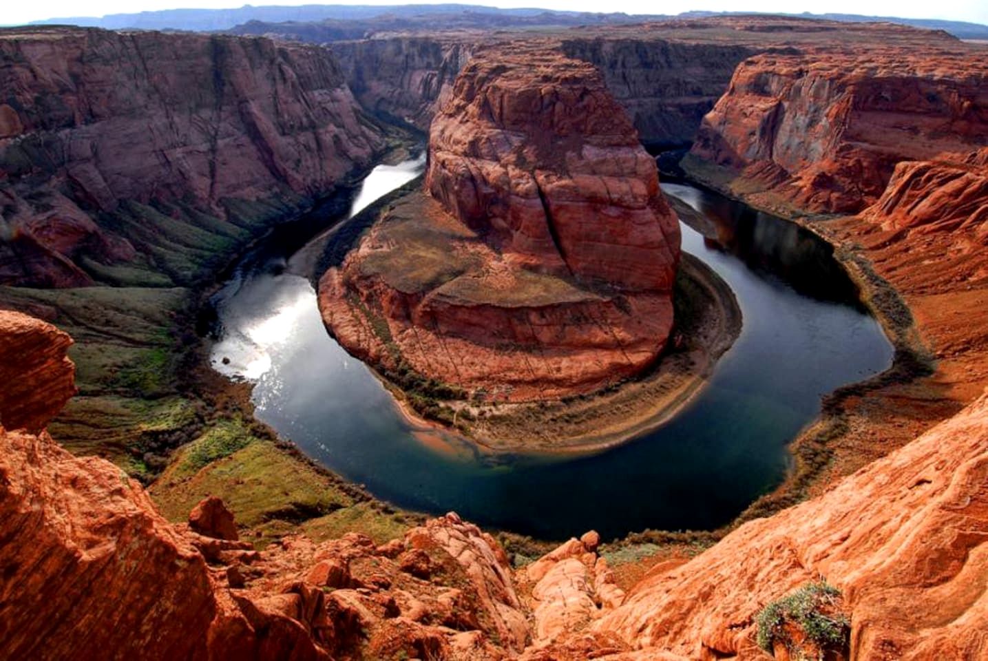 Pet-Friendly Modern Vacation Home with Vermilion Cliffs Views, Boat Parking & Fenced Yard near Horseshoe Bend & Lake Powell, Page Arizona
